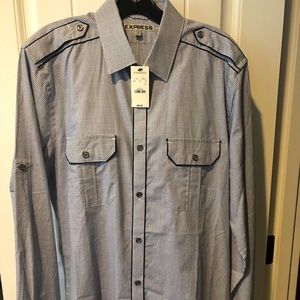 Express Men’s fitted button up dress shirt L NWT